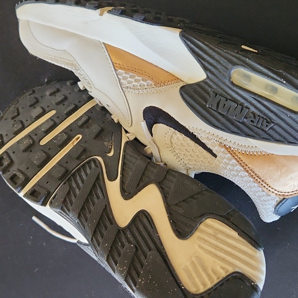 Nike DZ2619 Air Max EXCEE Phantom Metallic Gold/Sail Black Accents W Size 8 - Picture 10 of 16